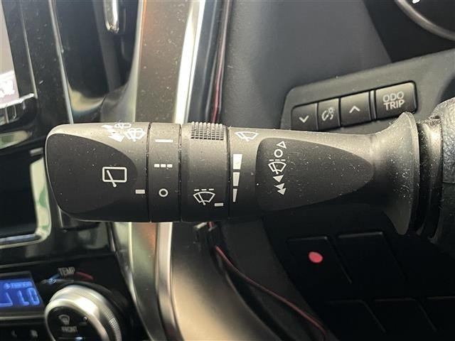 Toyota VELLFIRE 2015 7063050-3