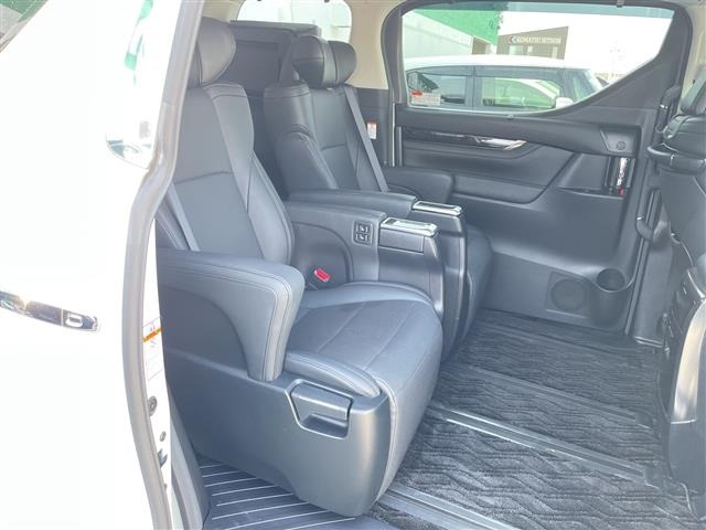 Toyota VELLFIRE 2019 7063071-11