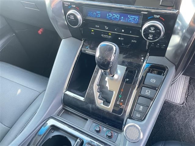 Toyota VELLFIRE 2019 7063071-3