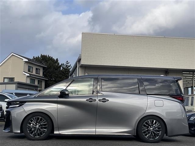 Toyota VELLFIRE 2025 7063091-17
