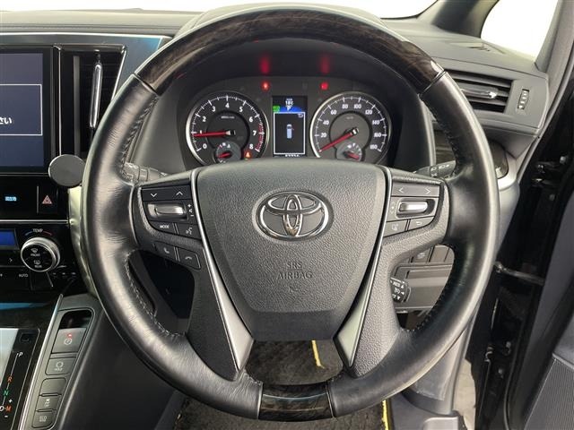 Toyota VELLFIRE 2016 7063092-5