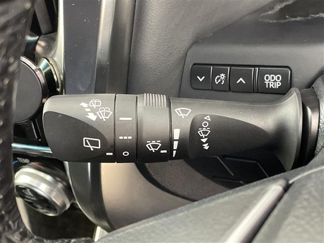 Toyota VELLFIRE 2016 7063092-9