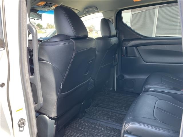 Toyota VELLFIRE 2019 7063094-11