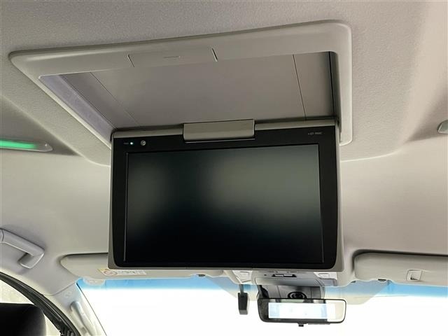 Toyota VELLFIRE 2018 7063095-16