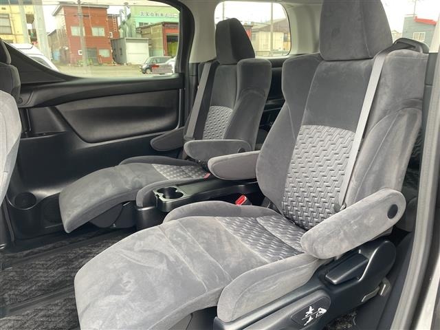 Toyota VELLFIRE 2015 7063098-12