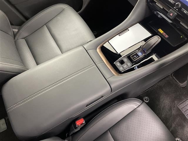 Toyota VELLFIRE 2025 7063102-3