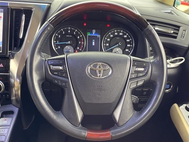 Toyota VELLFIRE 2017 7063103-3