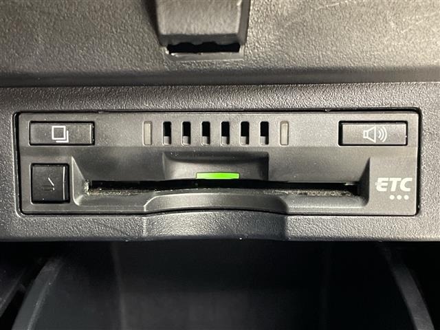 Toyota VELLFIRE 2018 7063105-1