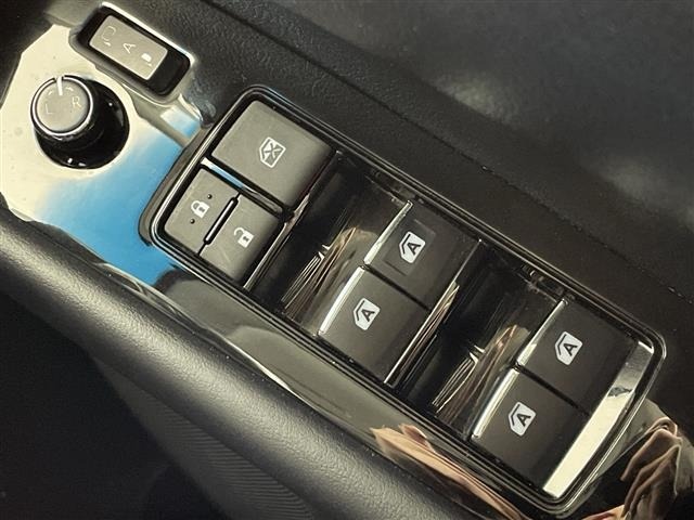 Toyota VELLFIRE 2018 7063105-20