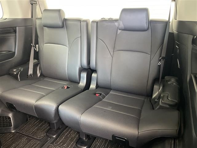 Toyota VELLFIRE 2018 7063120-20