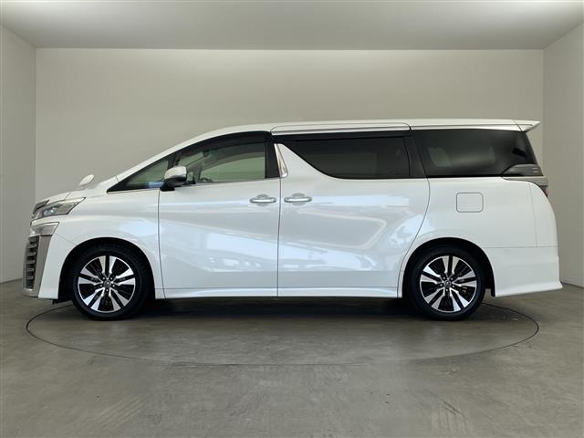 Toyota VELLFIRE 2018 7063120-21