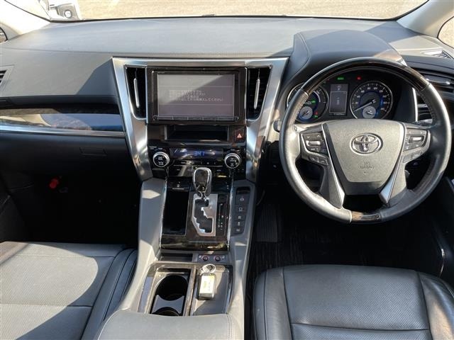 Toyota VELLFIRE 2015 7063121-3