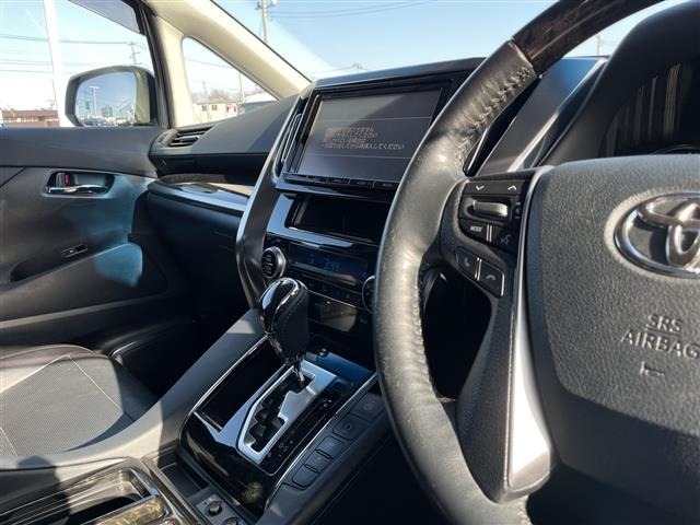Toyota VELLFIRE 2015 7063121-5