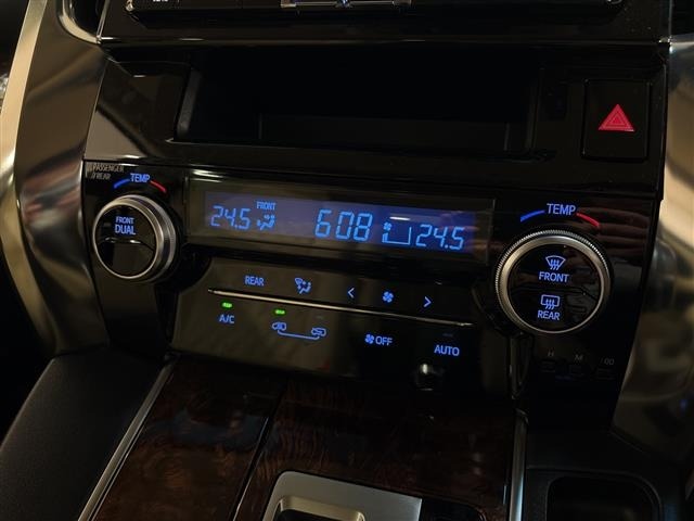 Toyota VELLFIRE 2019 7063135-11
