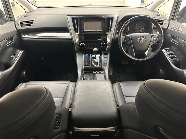 Toyota VELLFIRE 2018 7063144-15