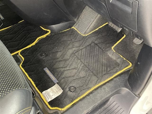 Toyota VELLFIRE 2017 7063145-14