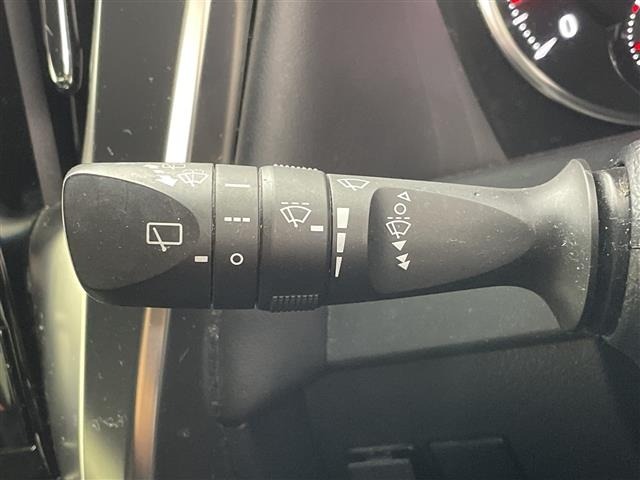 Toyota VELLFIRE 2017 7063145-2