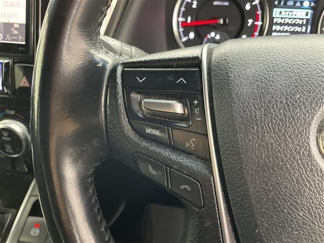Toyota VELLFIRE 2017 7063145-4