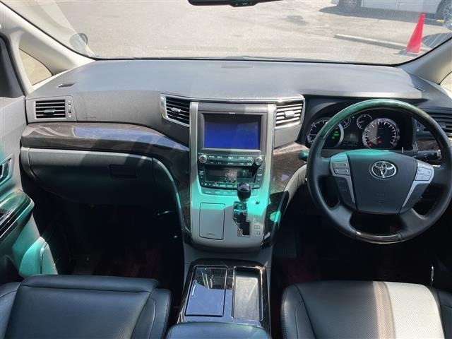 Toyota VELLFIRE 2013 7063160-15