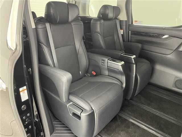 Toyota VELLFIRE 2019 7063164-4