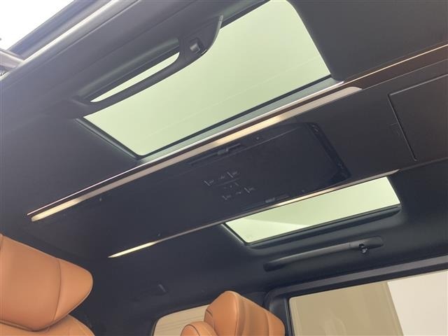 Toyota VELLFIRE 2025 7063181-4