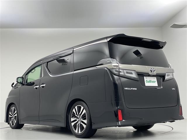 Toyota VELLFIRE 2018 7063192-2