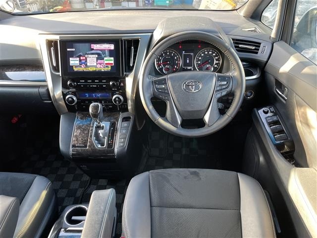 Toyota VELLFIRE 2022 7063194-15
