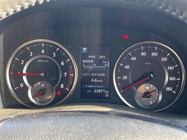 Toyota VELLFIRE 2022 7063194-18