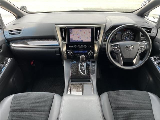 Toyota VELLFIRE 2021 7063199-14