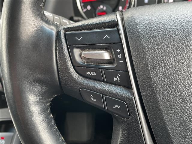 Toyota VELLFIRE 2016 7063204-3