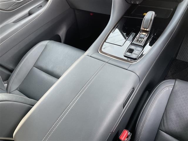 Toyota VELLFIRE 2024 7063205-6