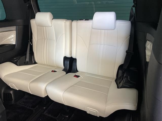 Toyota VELLFIRE 2018 7063210-20