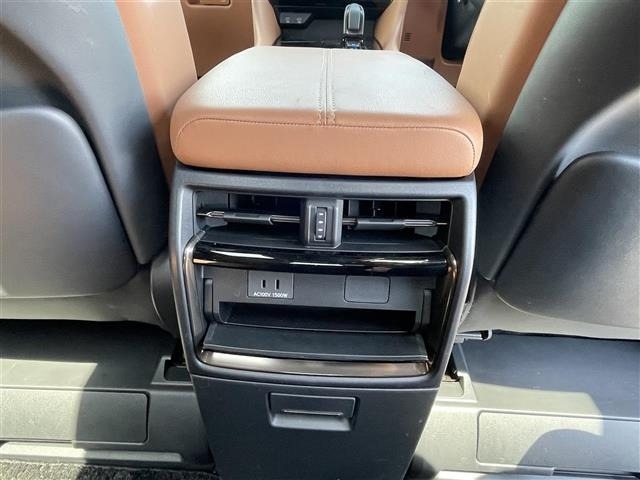 Toyota VELLFIRE 2024 7063224-21