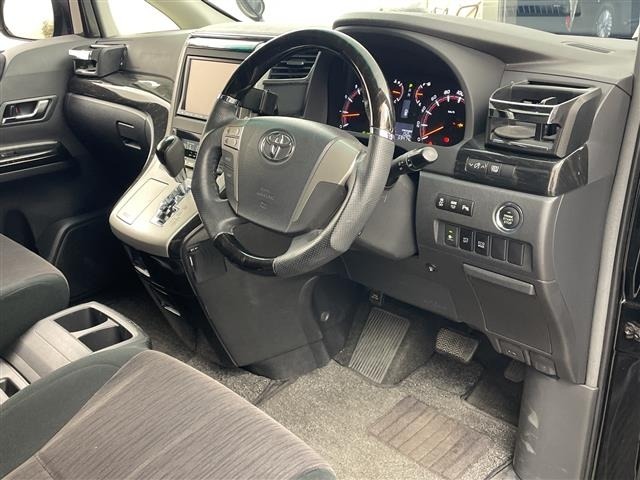 Toyota VELLFIRE 2012 7063226-1