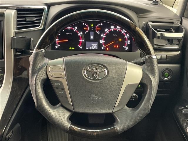 Toyota VELLFIRE 2012 7063226-2