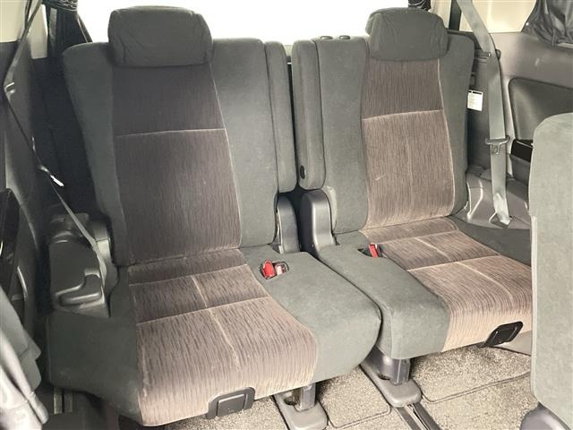Toyota VELLFIRE 2012 7063226-7