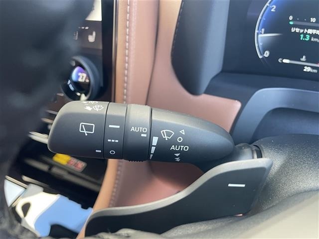 Toyota VELLFIRE 2025 7063233-8