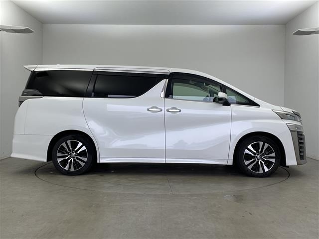 Toyota VELLFIRE 2021 7063234-4