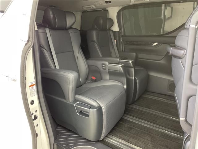 Toyota VELLFIRE 2021 7063234-8