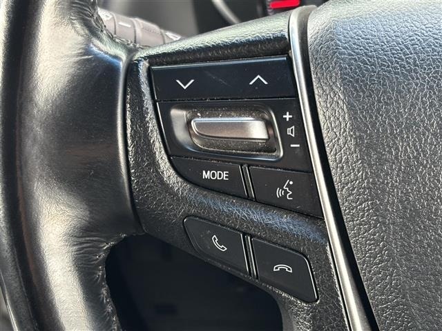 Toyota VELLFIRE 2017 7063236-1