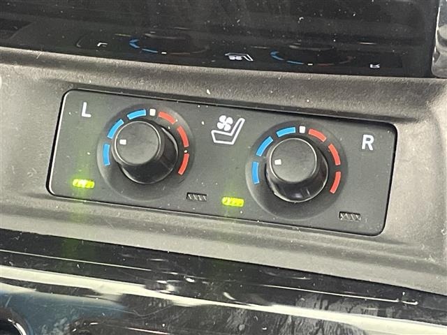 Toyota VELLFIRE 2021 7063237-10