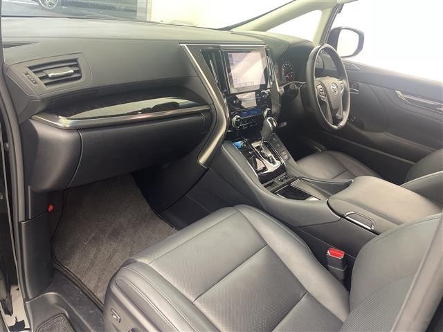 Toyota VELLFIRE 2021 7063237-4