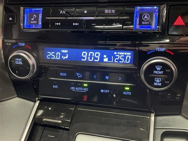 Toyota VELLFIRE 2017 7063239-1