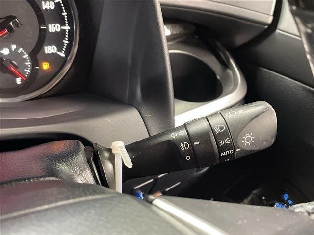 Toyota VELLFIRE 2017 7063239-9
