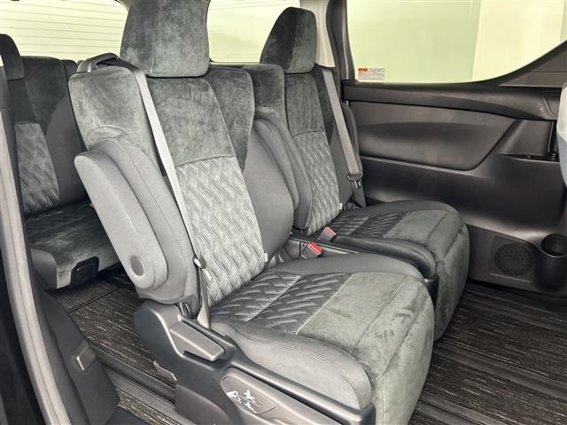 Toyota VELLFIRE 2021 7063241-5