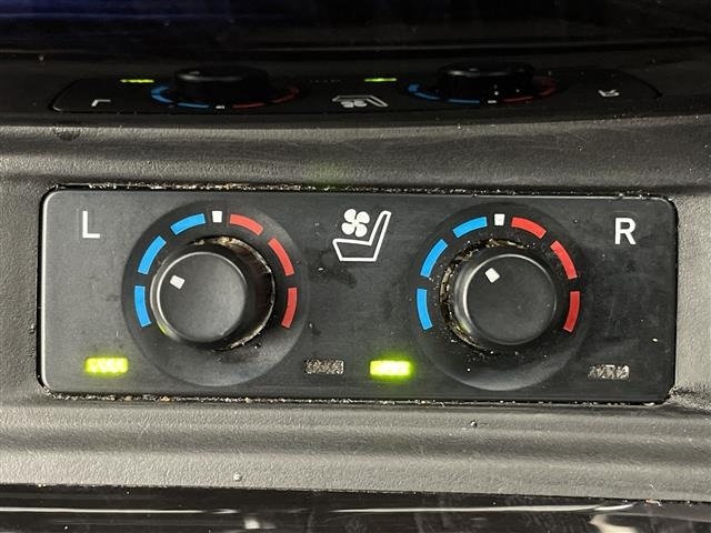 Toyota VELLFIRE 2021 7063243-1