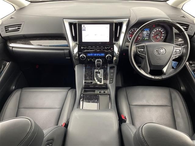 Toyota VELLFIRE 2021 7063243-17