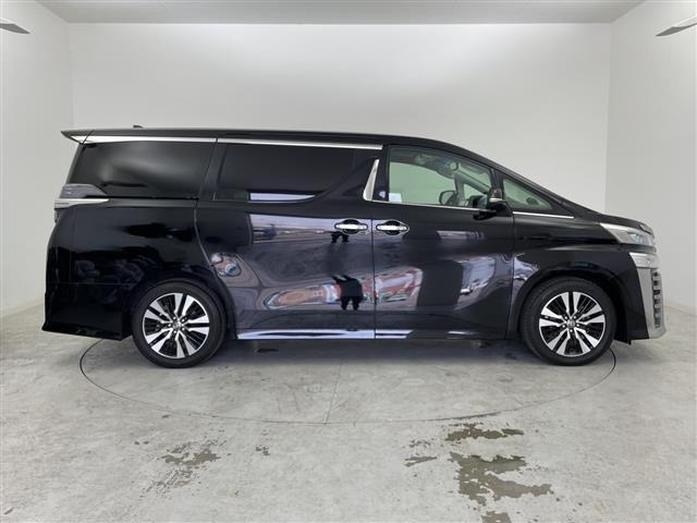 Toyota VELLFIRE 2021 7063243-2