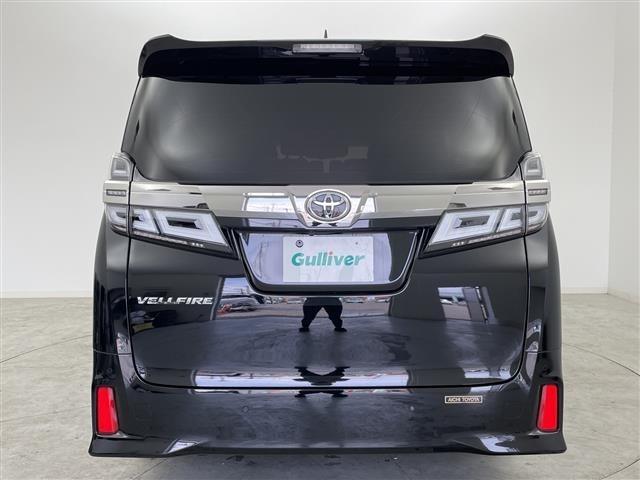 Toyota VELLFIRE 2021 7063243-4
