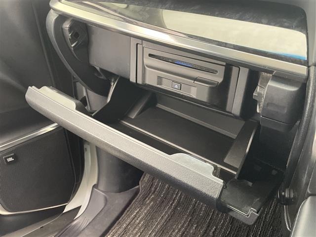 Toyota VELLFIRE 2020 7063245-11
